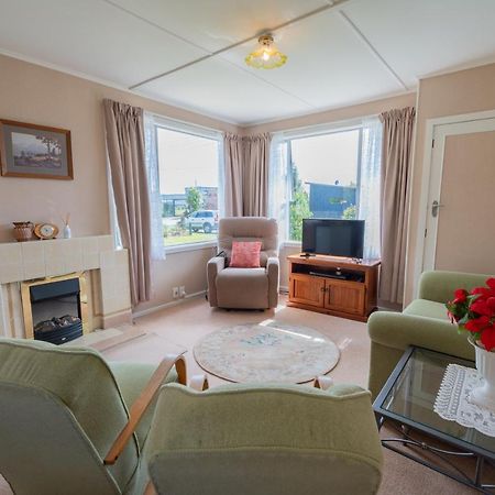Rustlein Cottage - Te Anau Holiday Home 外观 照片