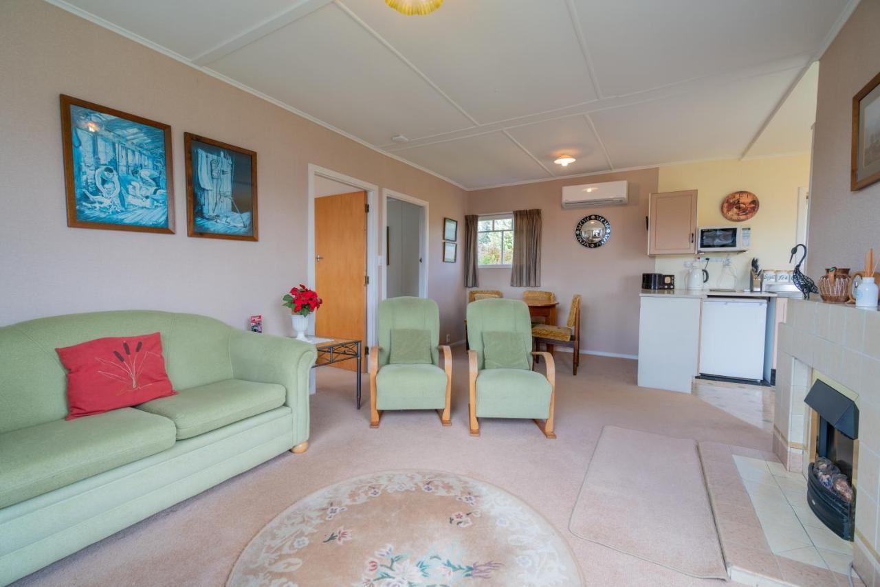 Rustlein Cottage - Te Anau Holiday Home 外观 照片