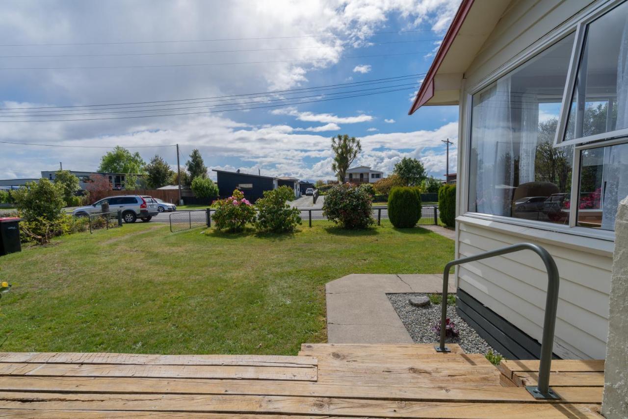 Rustlein Cottage - Te Anau Holiday Home 外观 照片